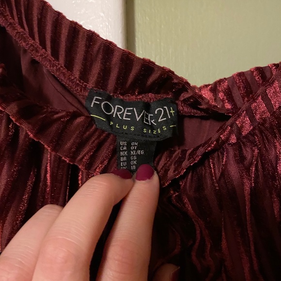 Forever 21 Red Velvet Off the Shoulder Blouse - Picture 2 of 2